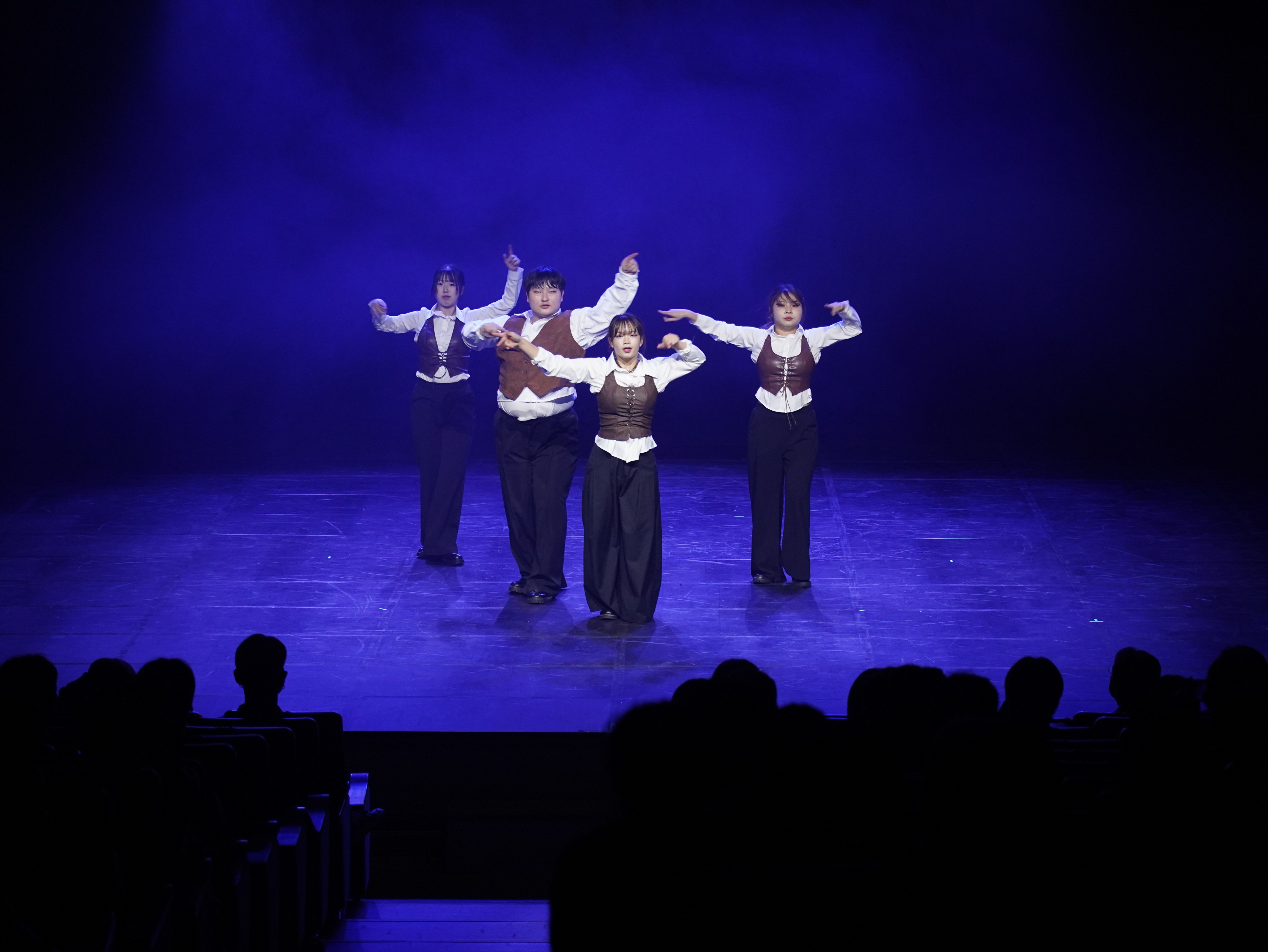 게시물의 2번째 이미지 - 하단 참조